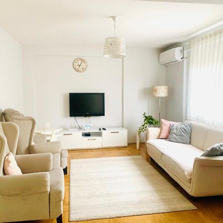 Cozy City Center Apartment Prizren Eksteriør bilde